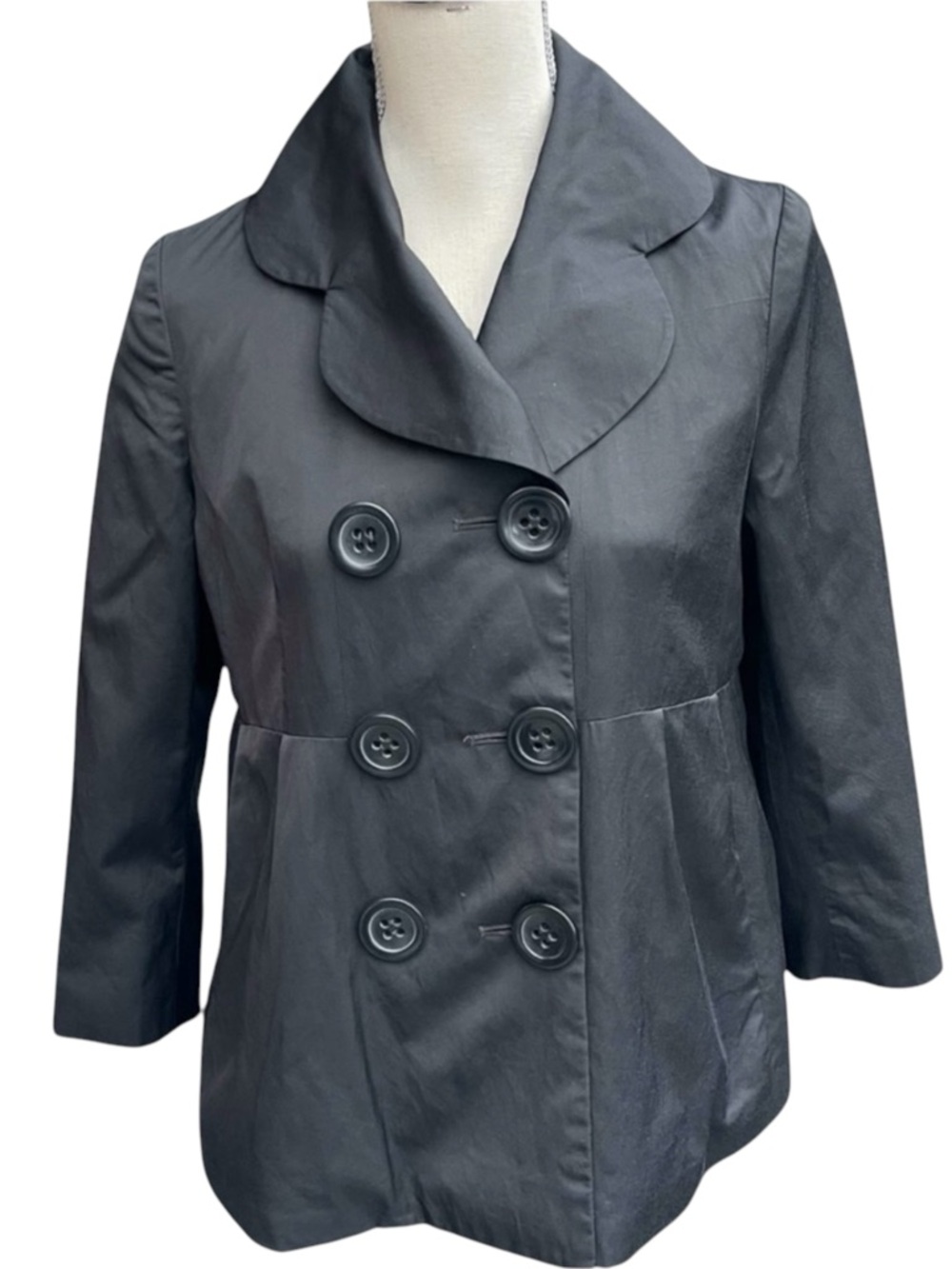 Request Black Large Button Lightweight Swing Jacket (XS)